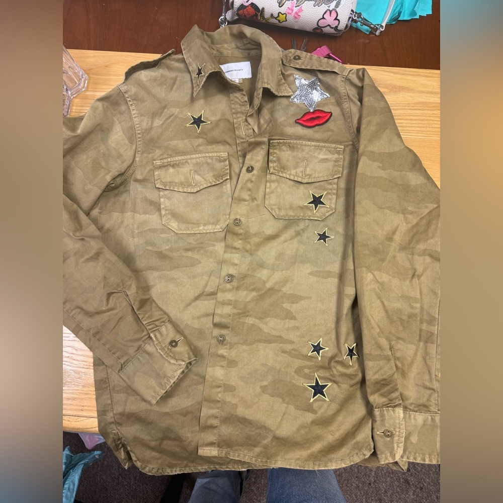 Current Elliot Women’s girls Camouflage Star Embellished  shirt Jacket